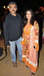 Leena & Nikhil Mogre at Vivek and Roopa Vohra_s Bash in Mumbai on 16th Jan 2012.JPG